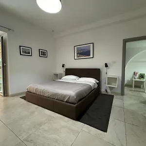 https://the-twins-house-museo.hotels-amalfi.com