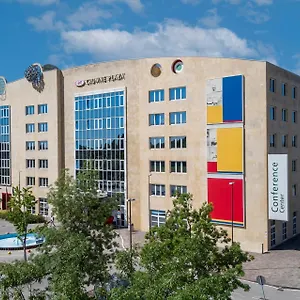 https://crowne-plaza-padova.hotelinveneto.com